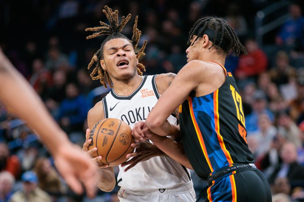 行了短暂交 行了短暂交