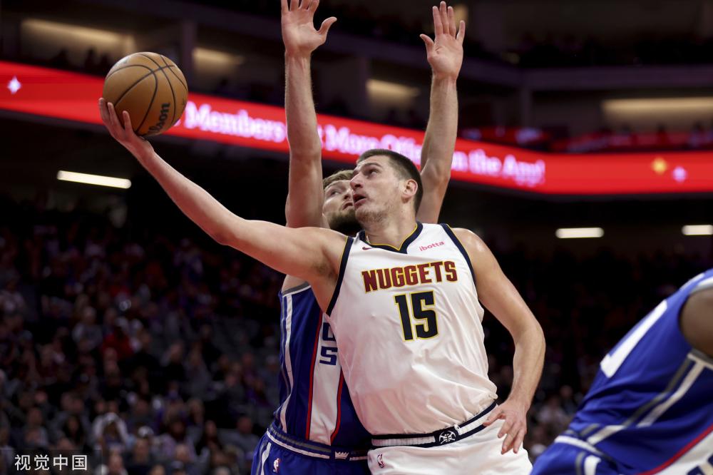 化的女性形 化的女性形