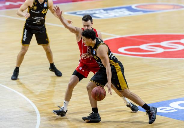 的艰辛和挑 的艰辛和挑