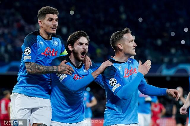 下的空白 下的空白