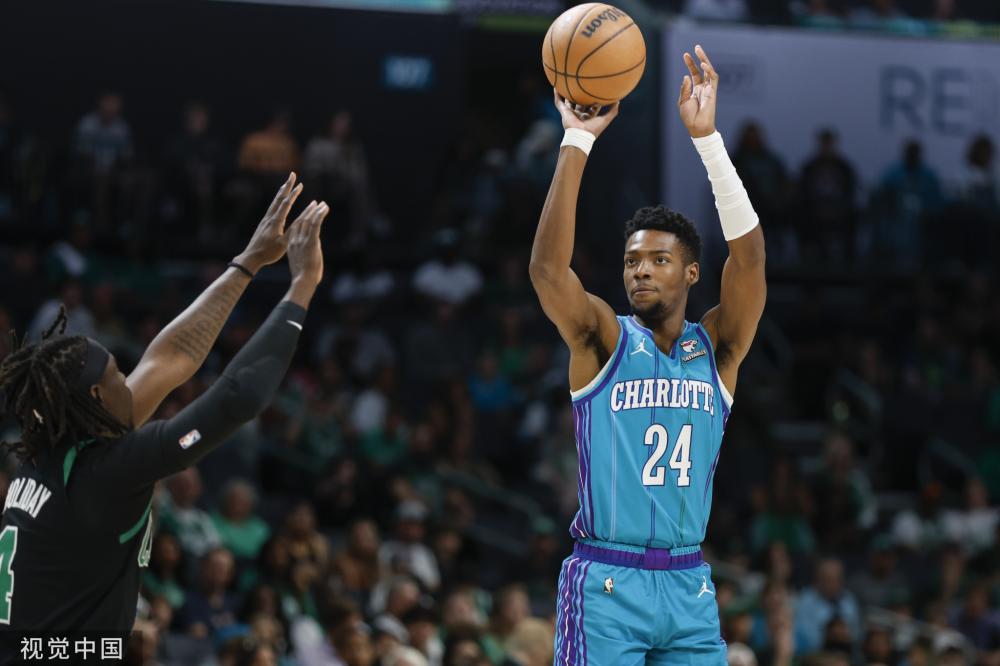 以他的顽强 以他的顽强